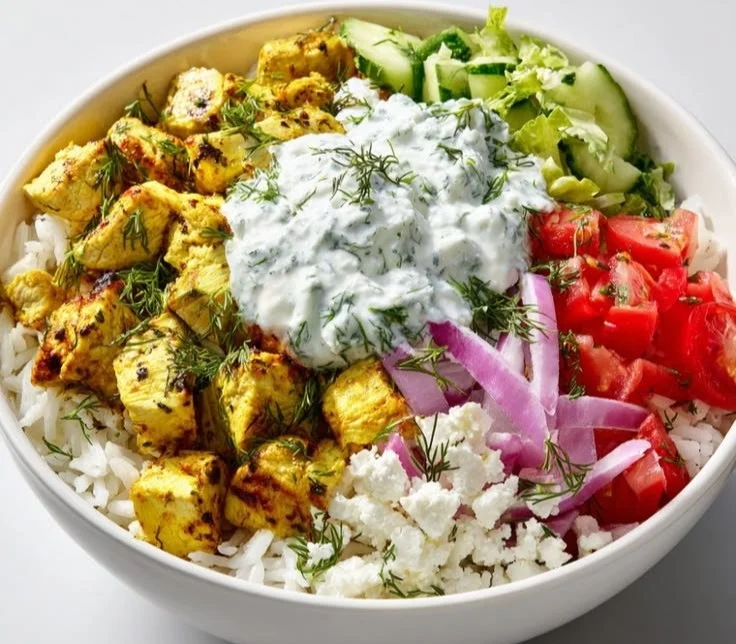 High-Protein Mediterranean Lemon-Dill Chicken Bowls with vibrant vegetables